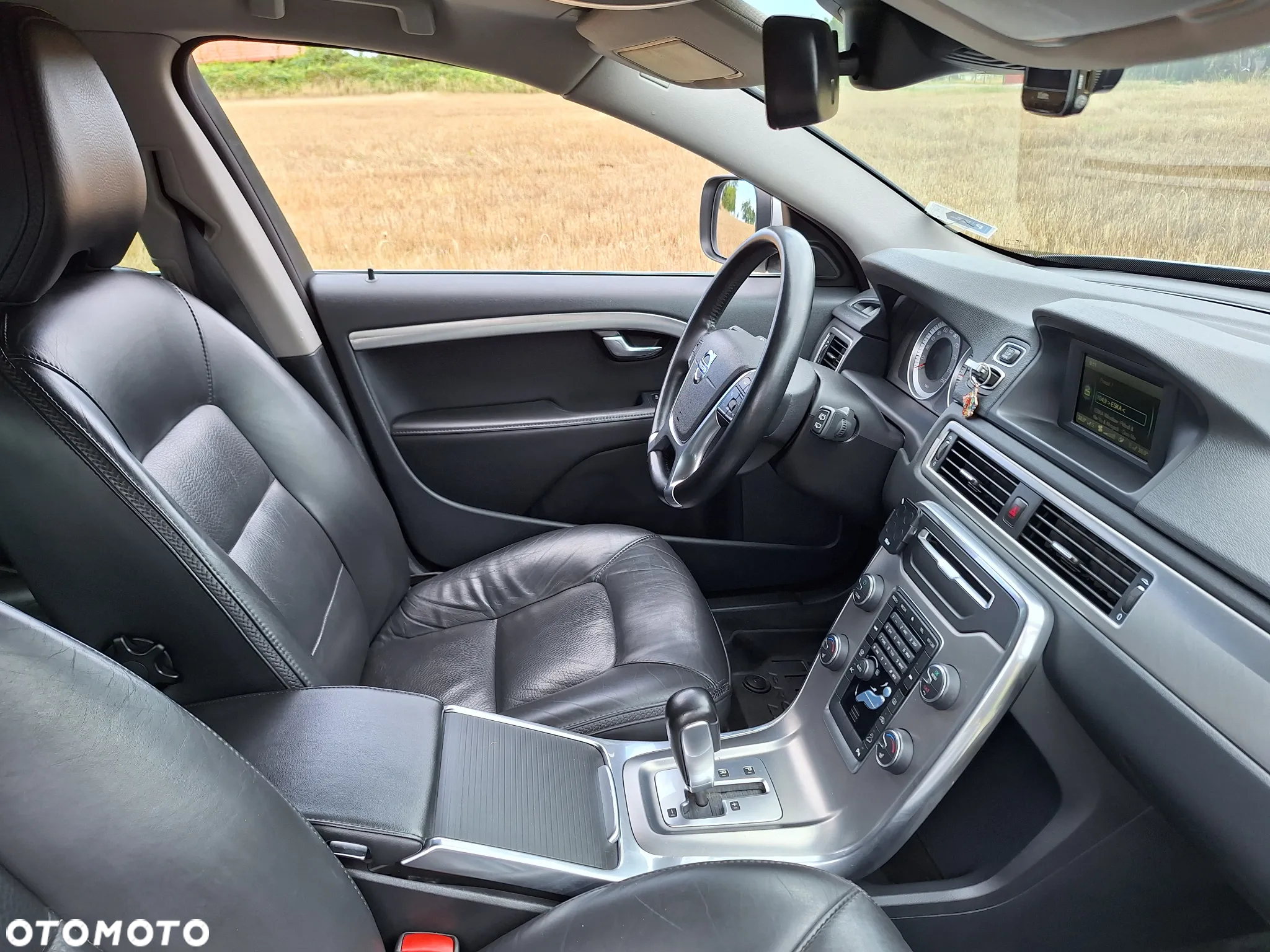 Volvo XC 70 D5 AWD Geartronic Momentum - 16