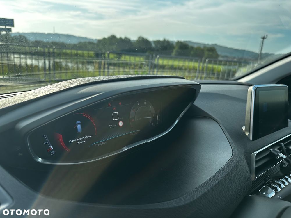 Peugeot 3008 1.6 BlueHDi Active S&S - 13