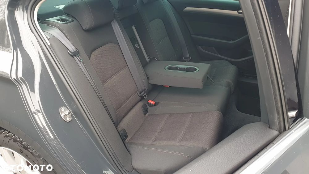 Volkswagen Passat 2.0 TDI BMT Comfortline - 20