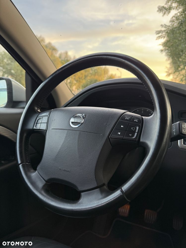 Volvo V70 2.0D Momentum - 36