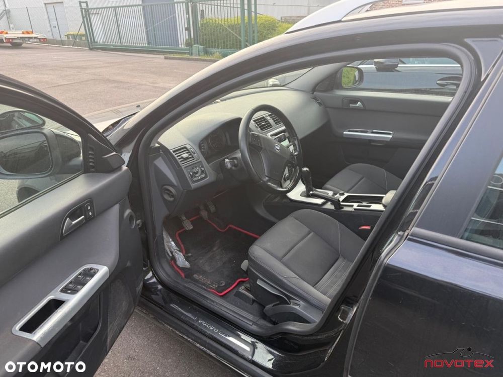 Volvo V50 D2 Momentum Start-Stop - 4