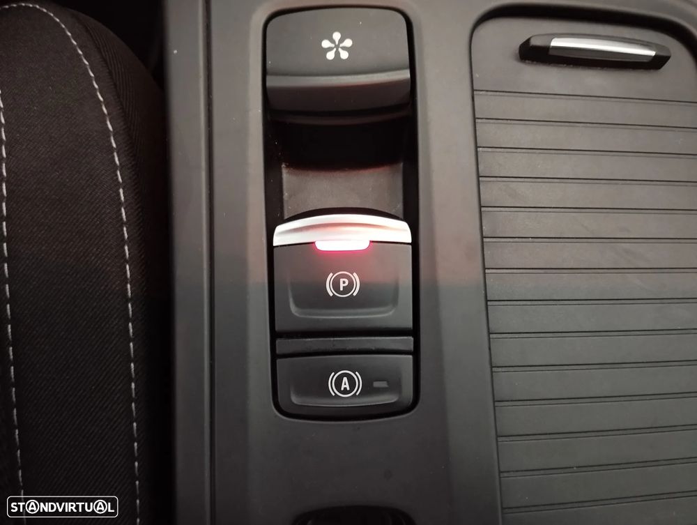 Renault Mégane 1.6 Plug-In Intens - 35