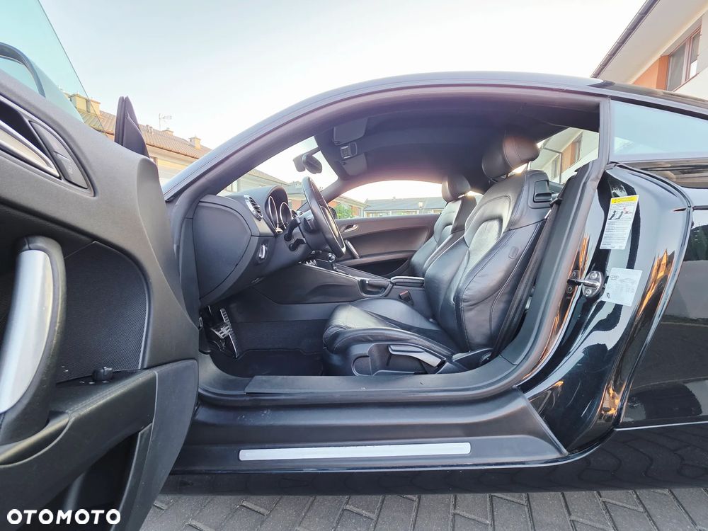 Audi TT Coupé 2.0 TFSI S tronic - 28