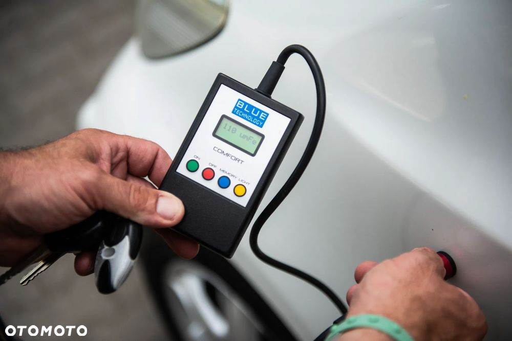 Toyota iQ 1.0 Sol - 34