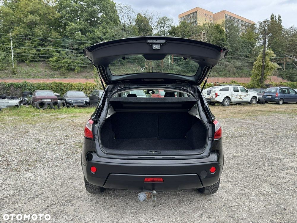 Nissan Qashqai - 9