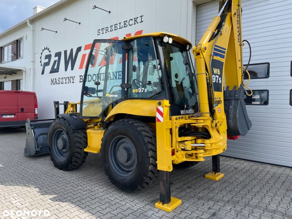 Komatsu WB97s - 2