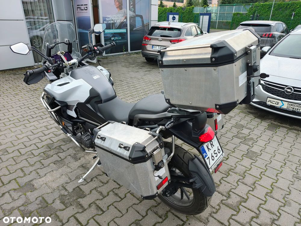 Triumph Tiger - 9