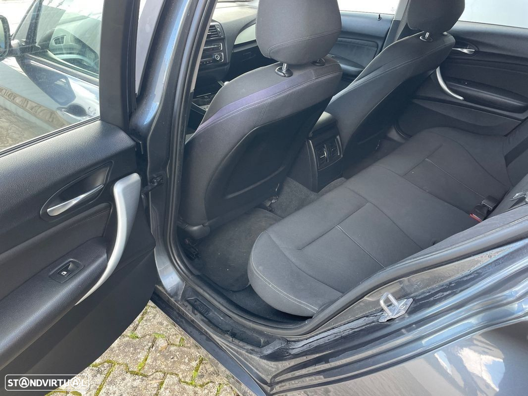 BMW 116 d EfficientDynamics - 12