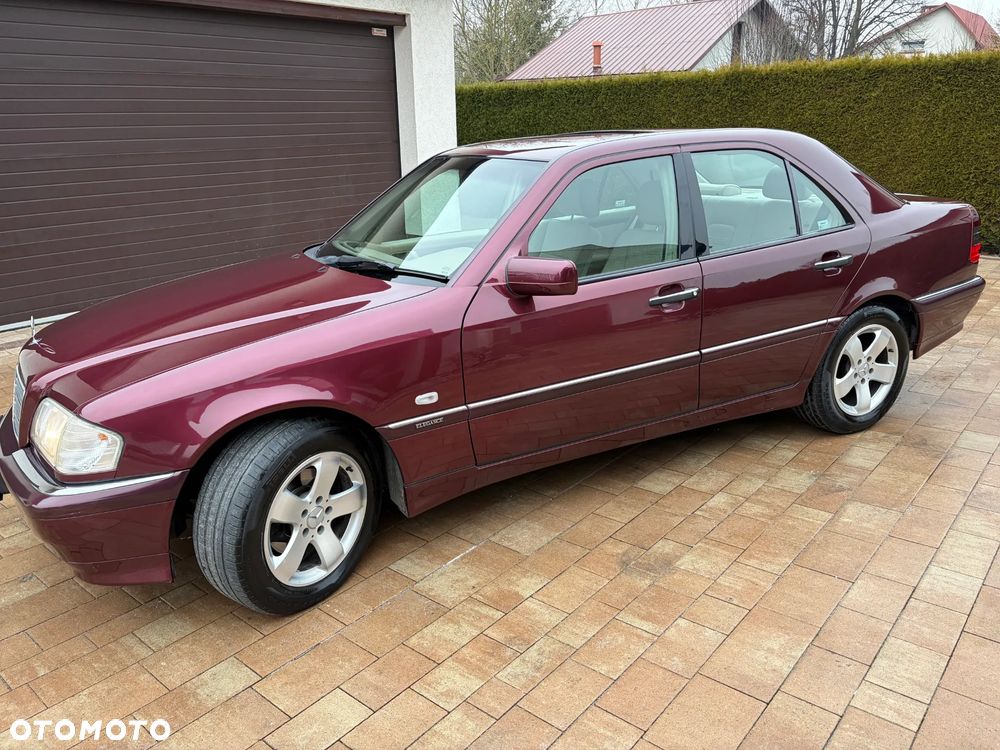 Mercedes-Benz Klasa C 200 T Elegance - 1