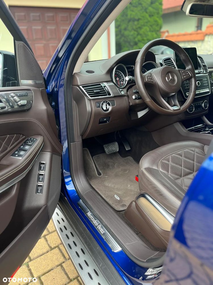 Mercedes-Benz GLS - 6