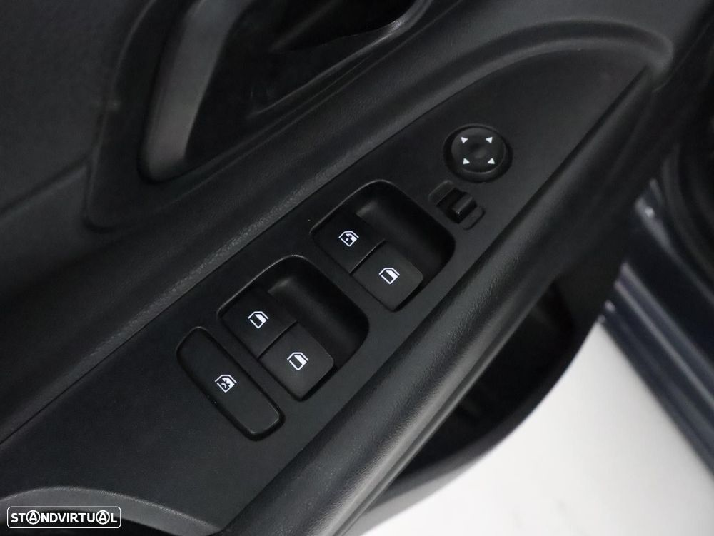 Hyundai i20 1.2 MPi Comfort - 12