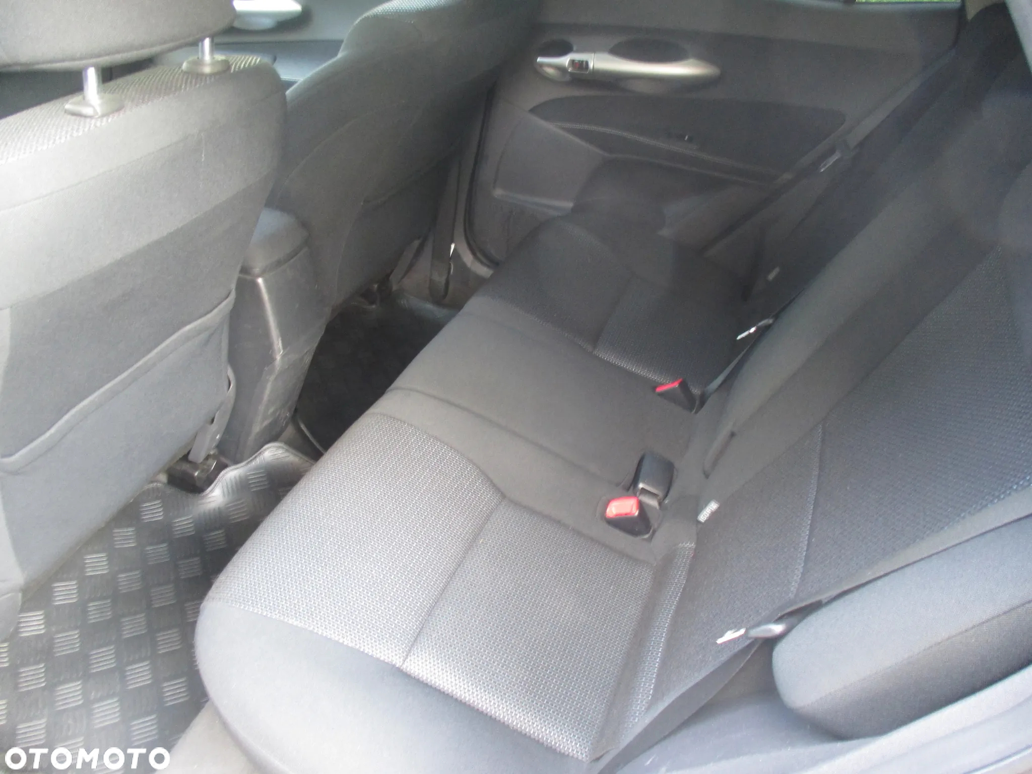 Toyota Auris 1.8 HSD Luna - 10