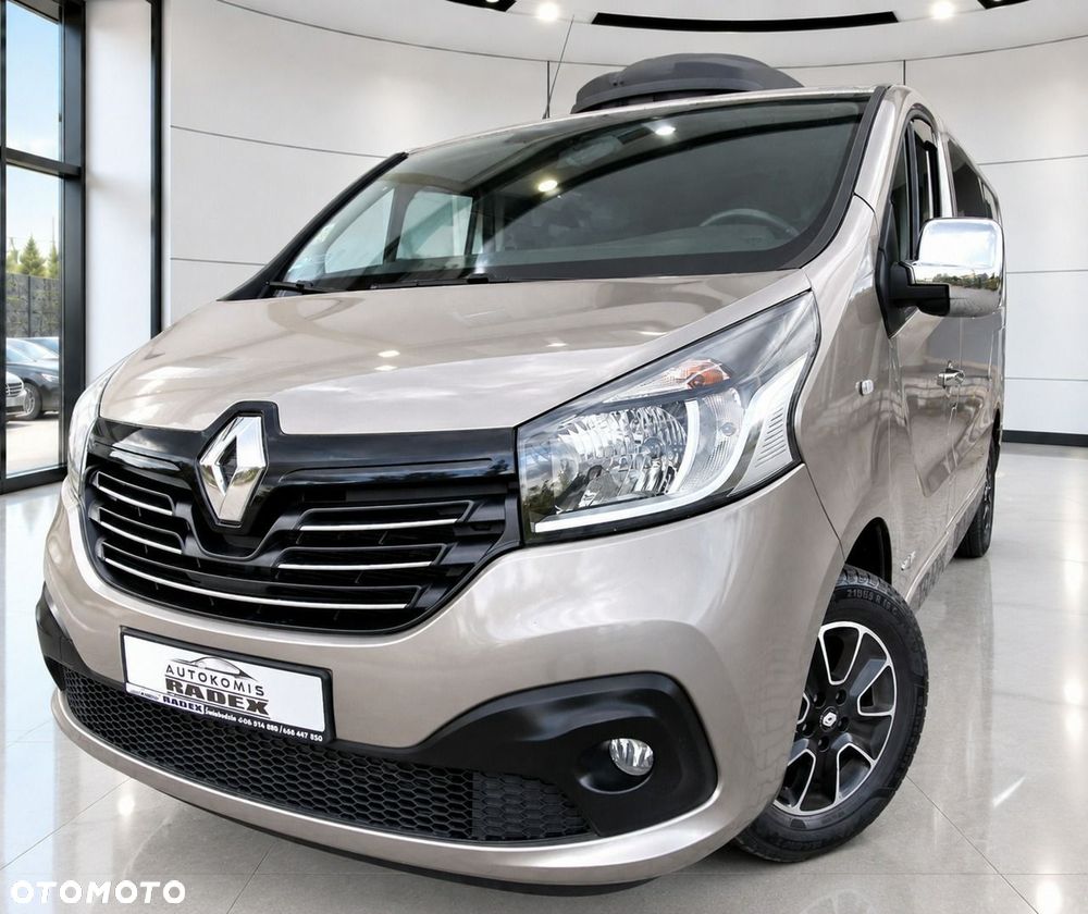 Renault Trafic - 25