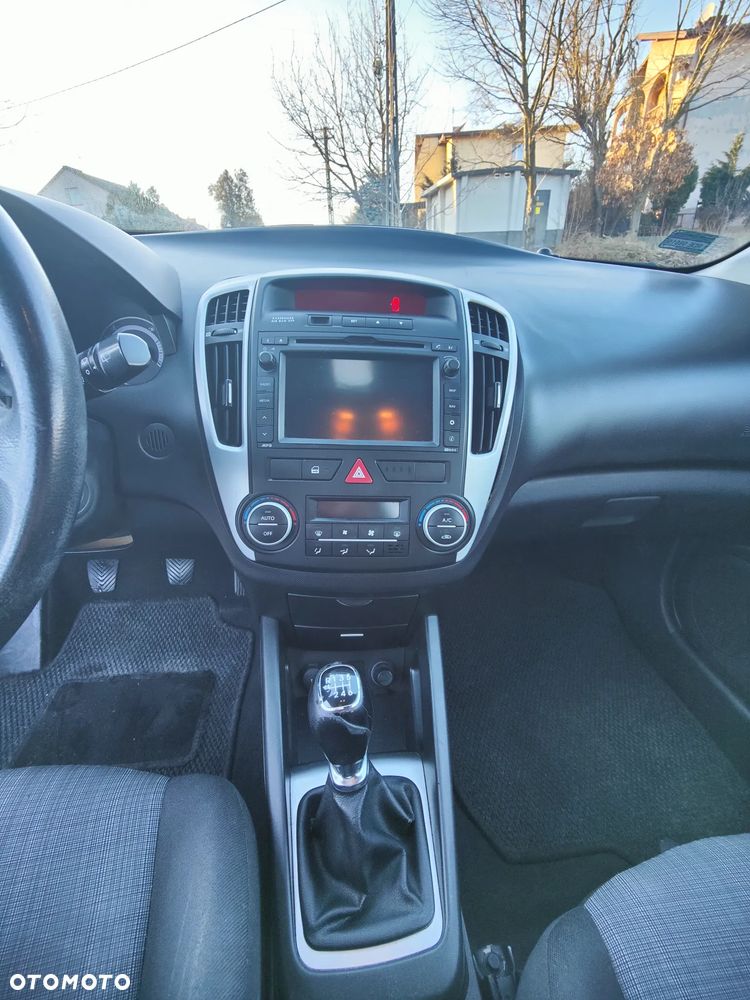 Kia ProCeed 1.6 crdi S - 8