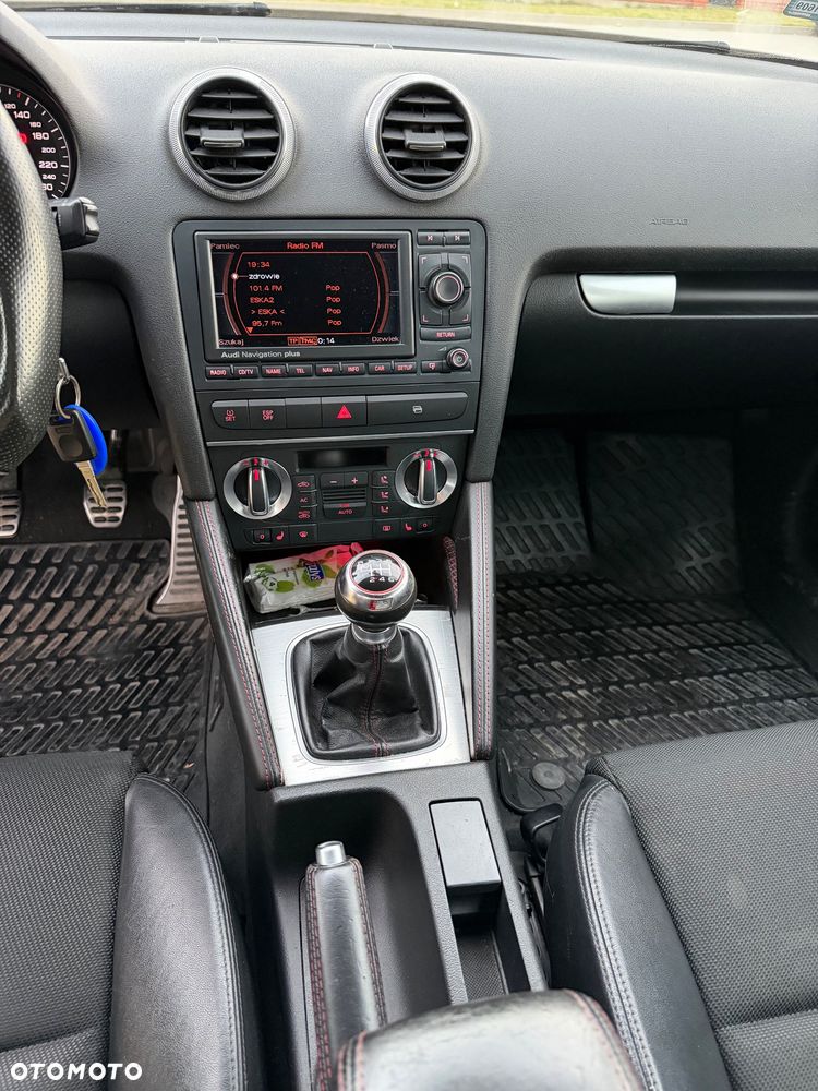 Audi A3 Sportback 2.0 TDI DPF Quattro Ambiente - 39