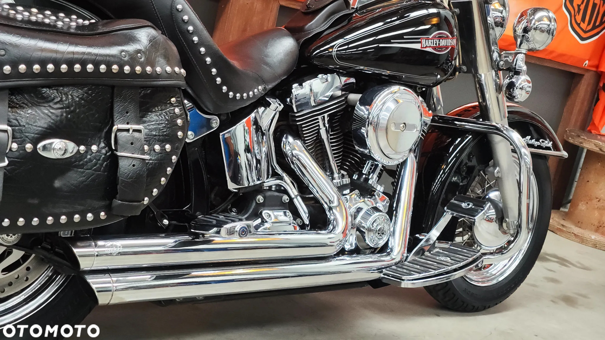 Harley-Davidson Softail Heritage Classic - 27