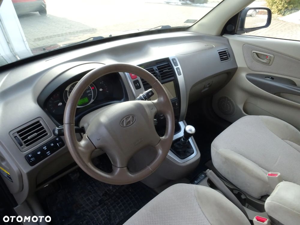 Hyundai Tucson 2.0 CRDi 4WD GLS - 9