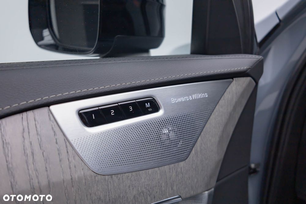 Volvo XC 90 - 29