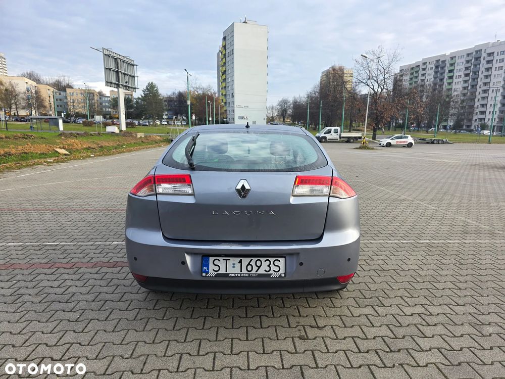 Renault Laguna 1.5 dCi Authentique - 6