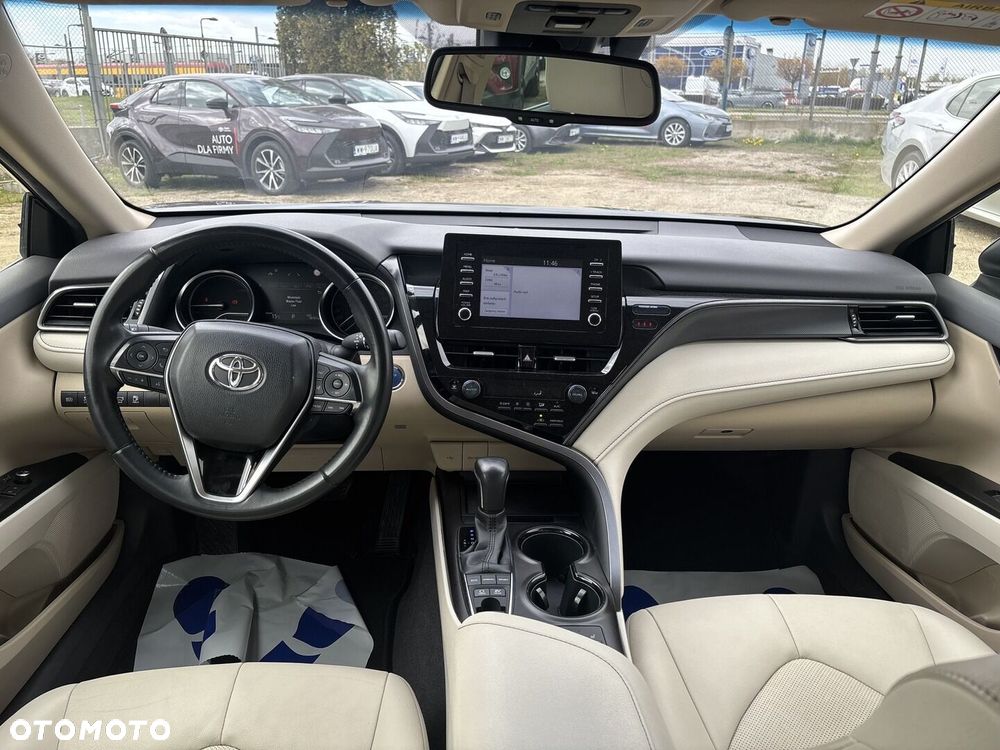 Toyota Camry 2.5 Hybrid Comfort CVT - 11