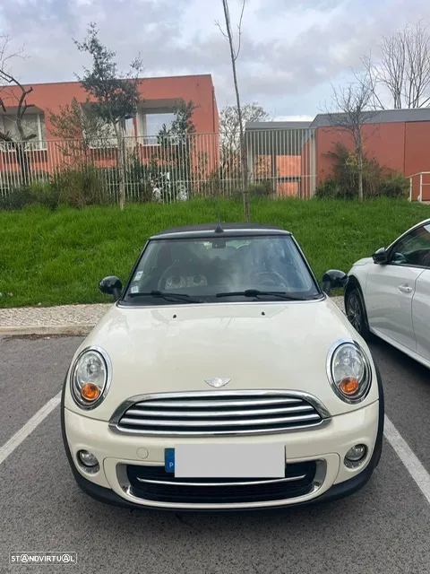 MINI Cabrio Cooper D - 4