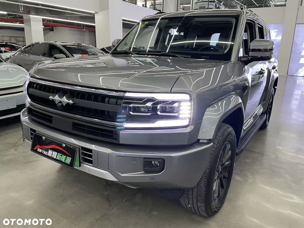 BYD Leopard 5 - 1