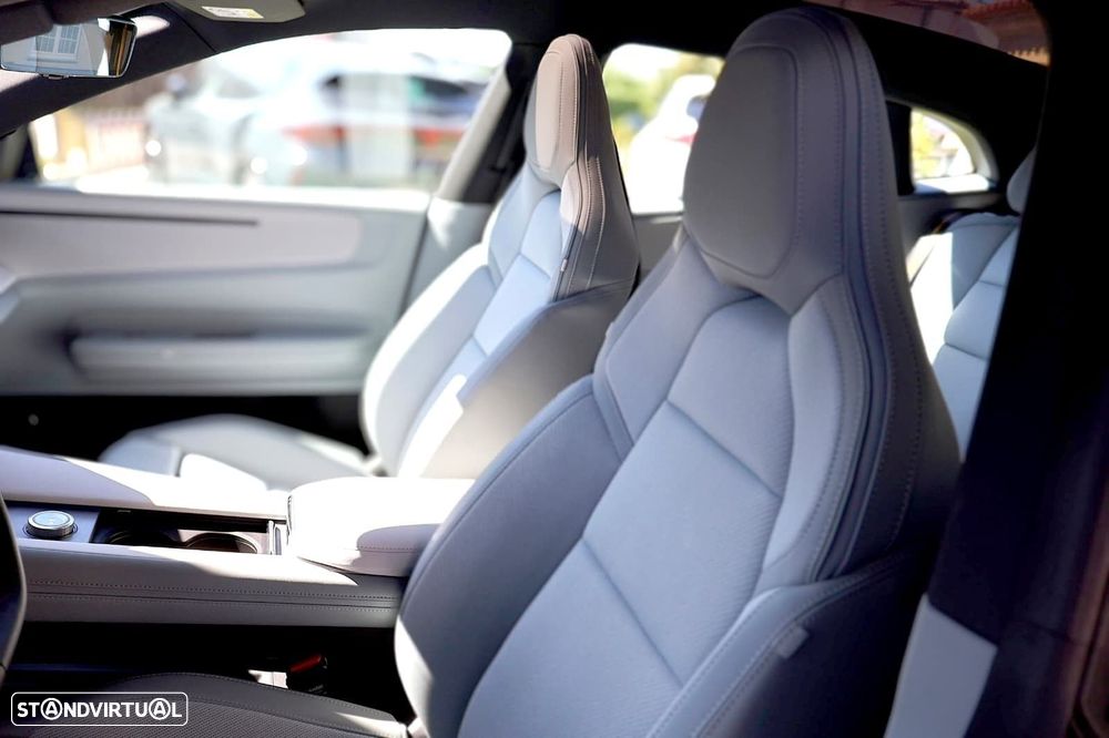 Polestar 4 Long Range 100 kWh Single Motor - 16