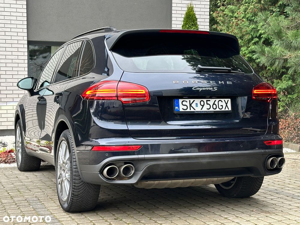 Porsche Cayenne S - 10