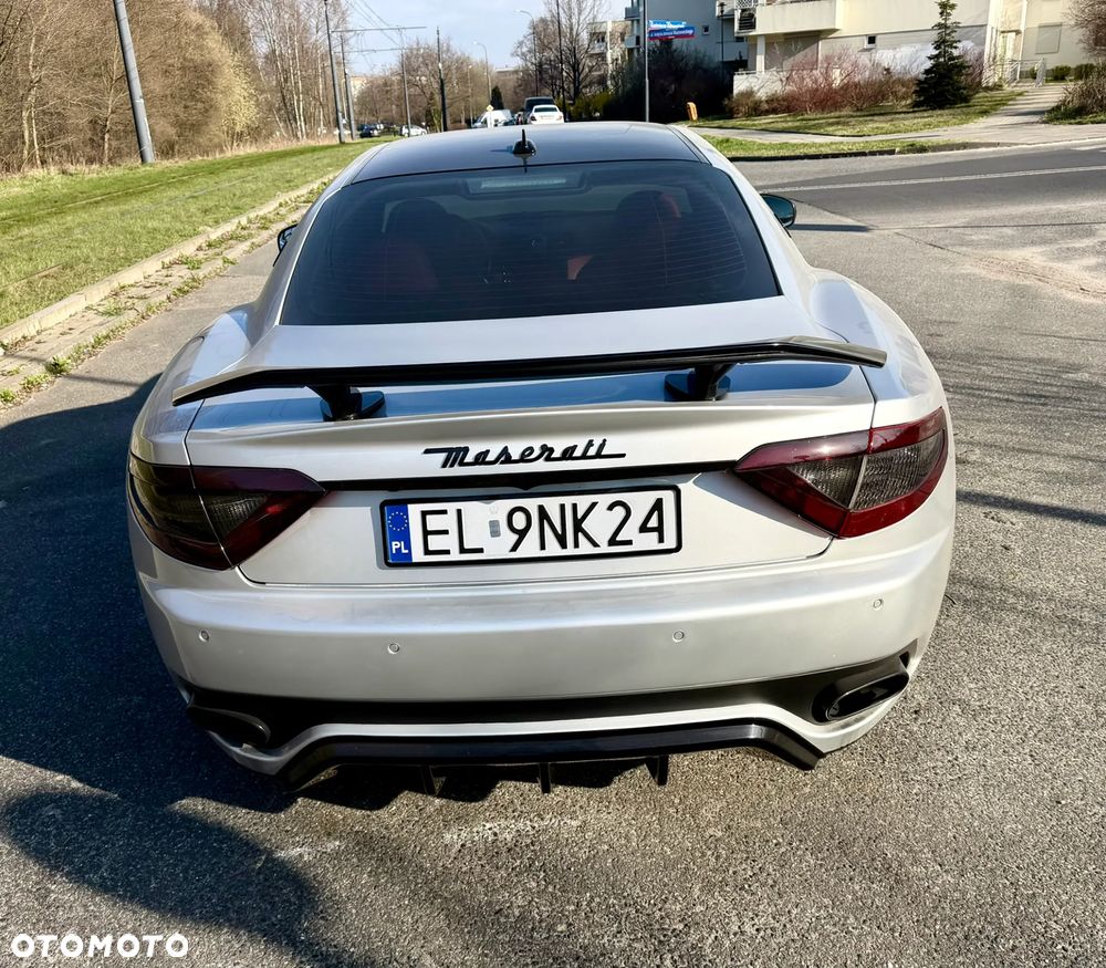 Maserati GranTurismo - 5