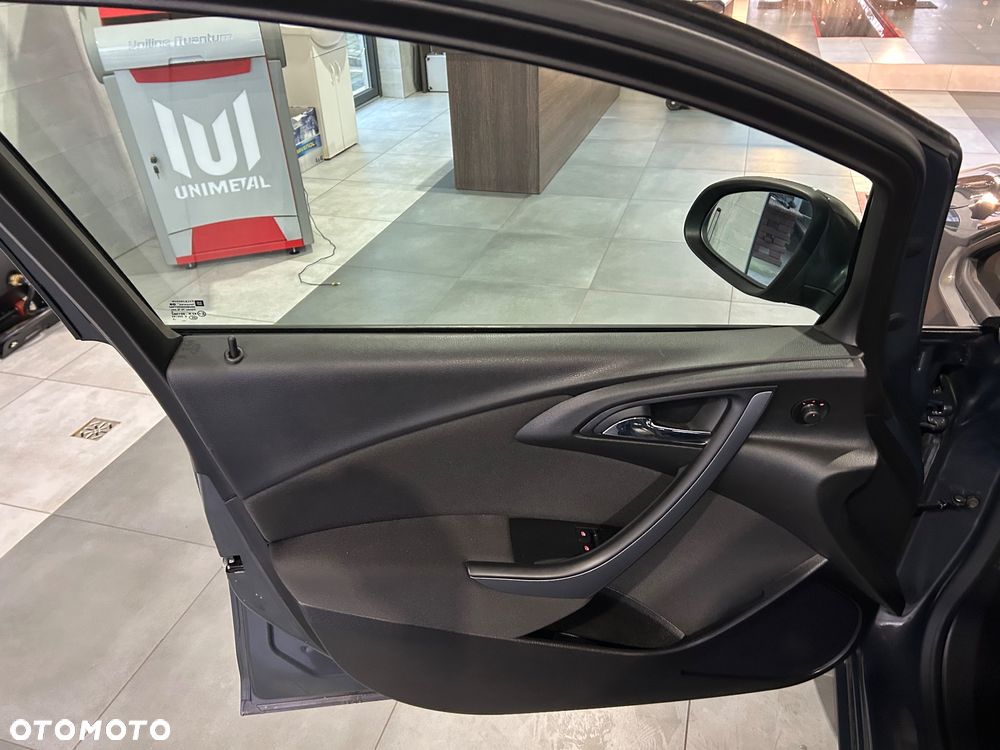 Opel Astra 1.6 D (CDTI) Start/Stop Business - 17