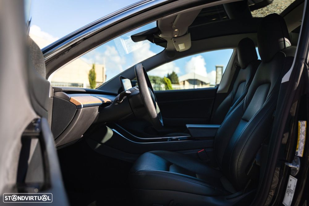 Tesla Model 3 Standard Range Plus RWD - 14