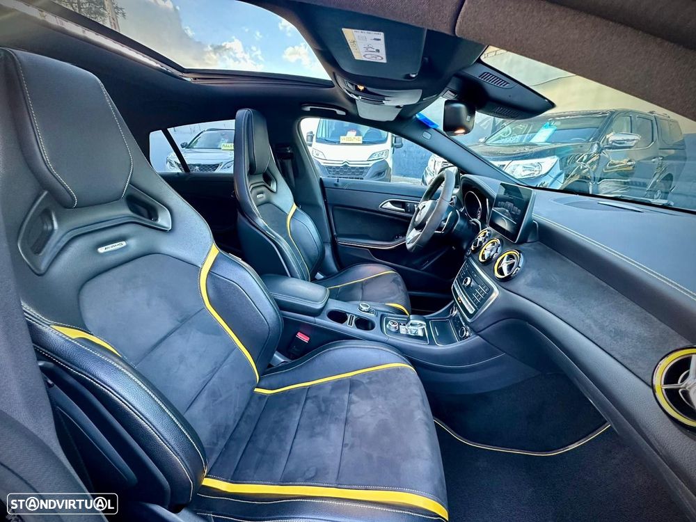 Mercedes-Benz CLA 45 AMG - 13