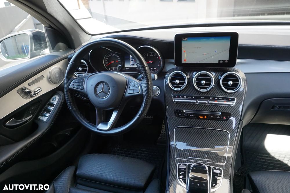Mercedes-Benz GLC Coupe 250 4Matic 9G-TRONIC AMG Line - 3
