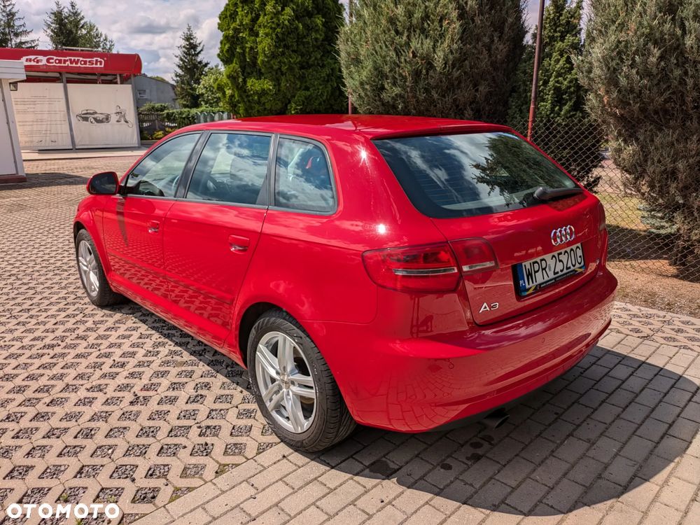 Audi A3 Sportback - 3