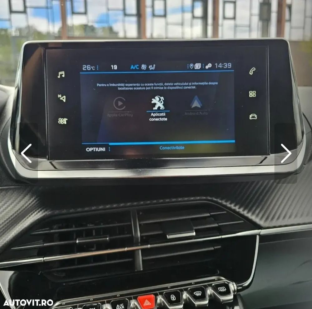 Peugeot 2008 1.2 PureTech Turbo Allure - 9