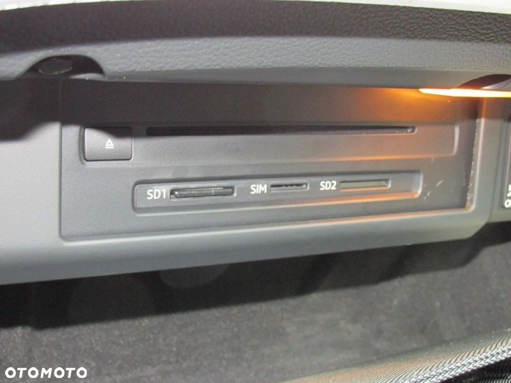 Audi A4 Limousine 1.4 TFSI Design - 22