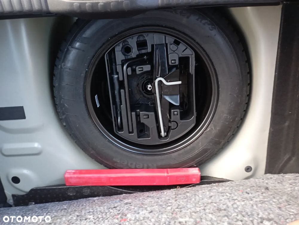 Citroën C3 1.2 PureTech GPF Shine S&S - 25