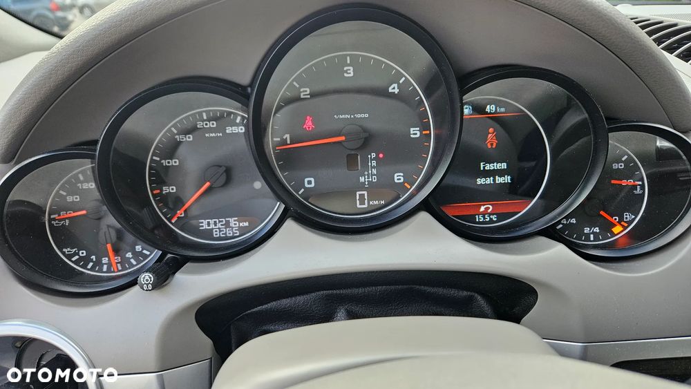 Porsche Cayenne Diesel Platinum Edition - 3