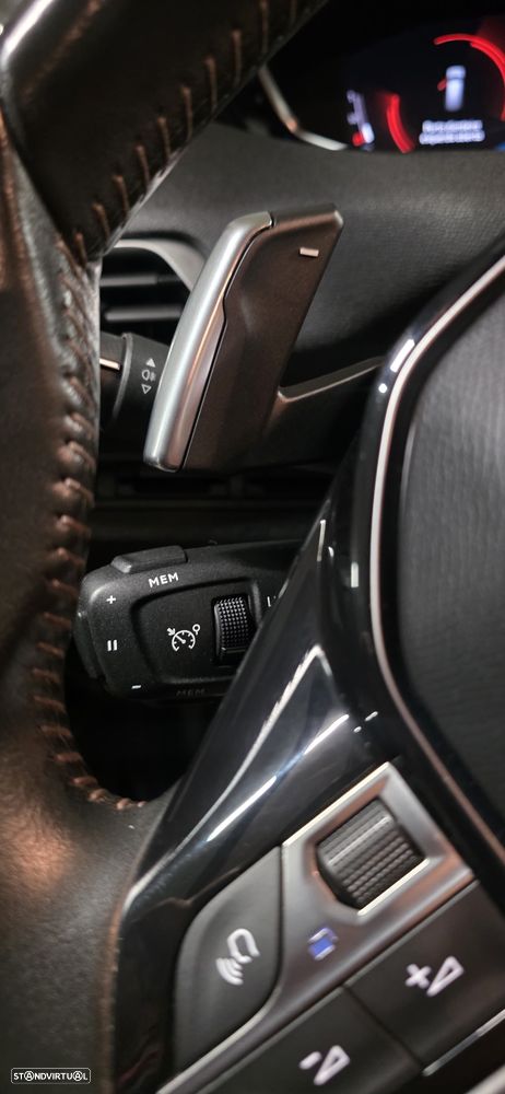 Peugeot 5008 PureTech 130 EAT6 Allure - 14