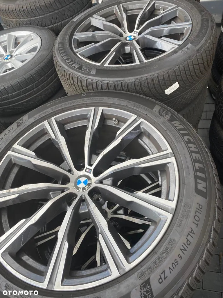 BMW X5 M M50d - 17