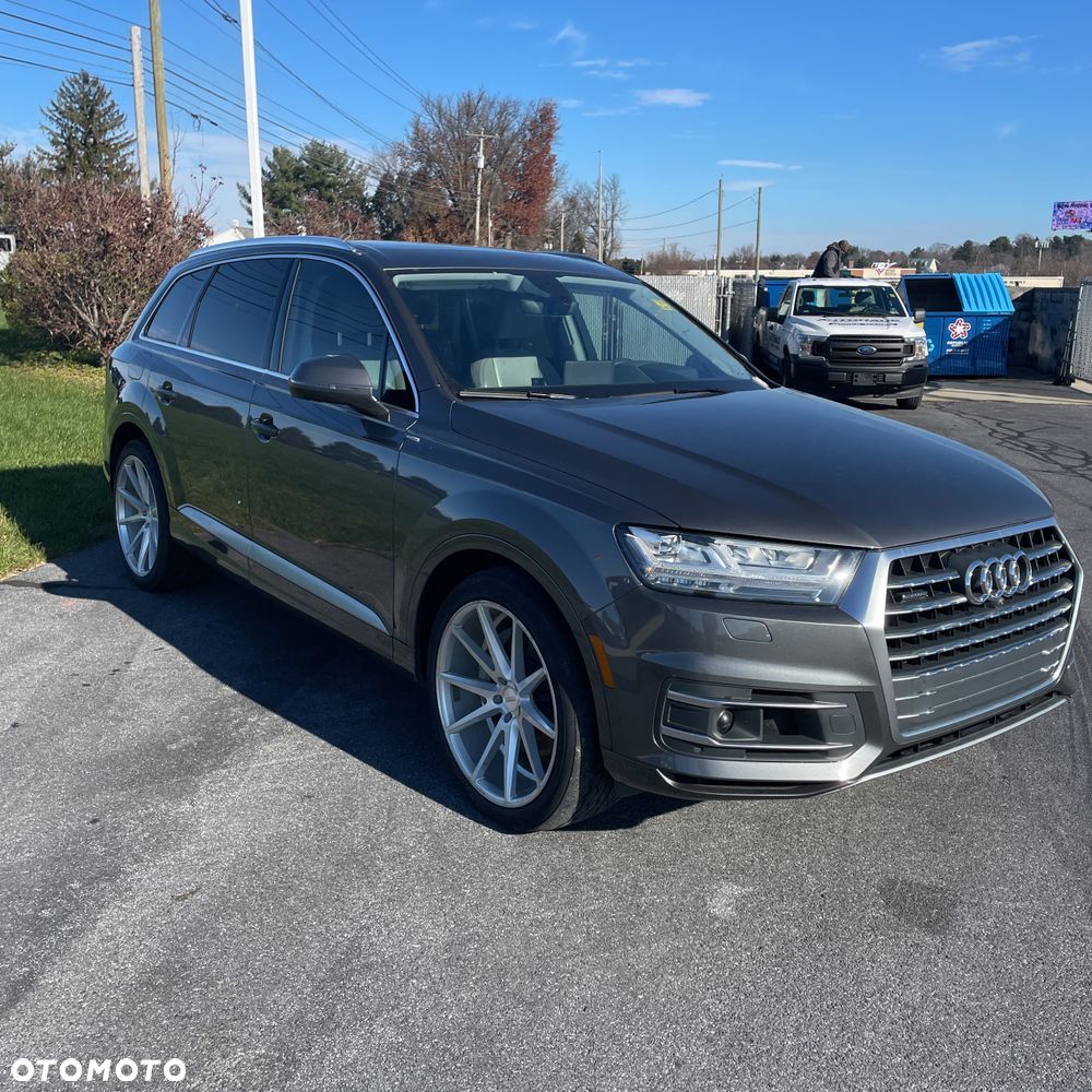 Audi Q7 - 2