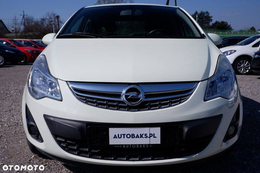 Opel Corsa 1.2 16V 111 - 1