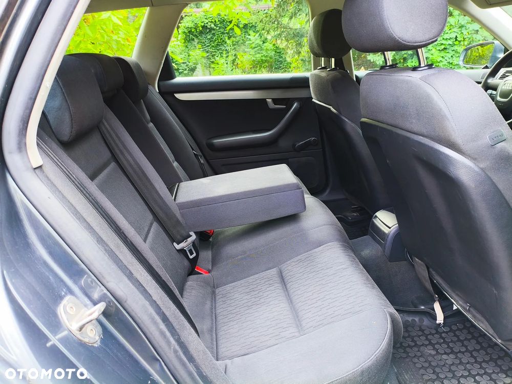 Audi A4 Avant 1.9 TDI - 9