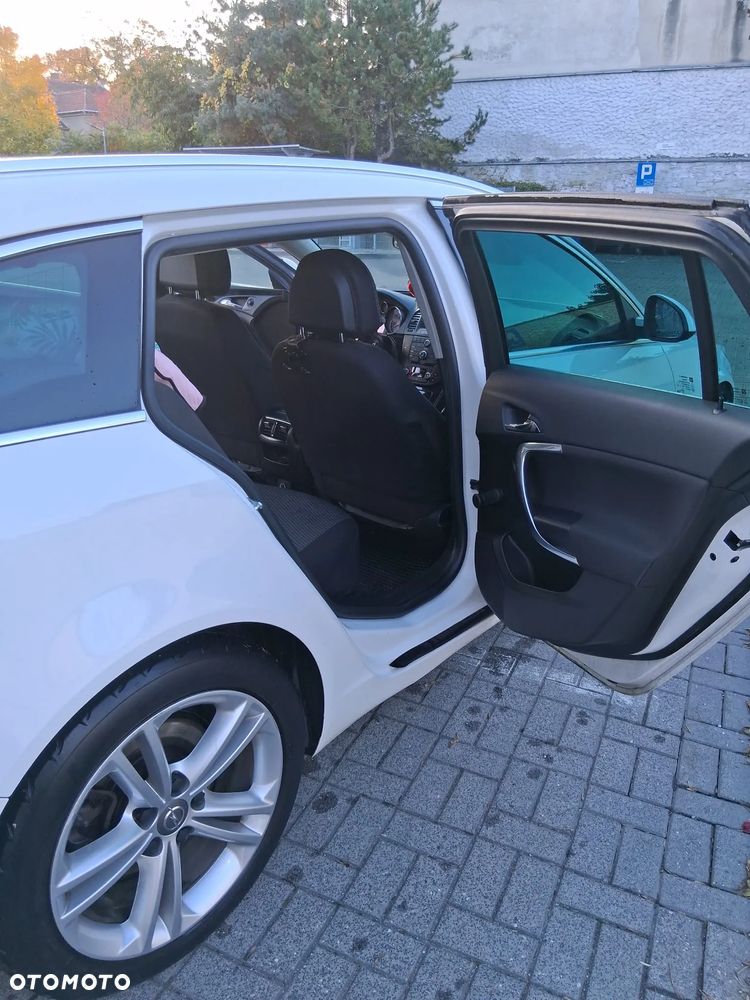 Opel Insignia 2.0 CDTI Sports Tourer - 23