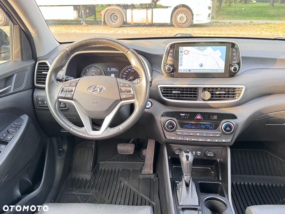 Hyundai Tucson 2.0 CRDi 48V Style 4WD - 32