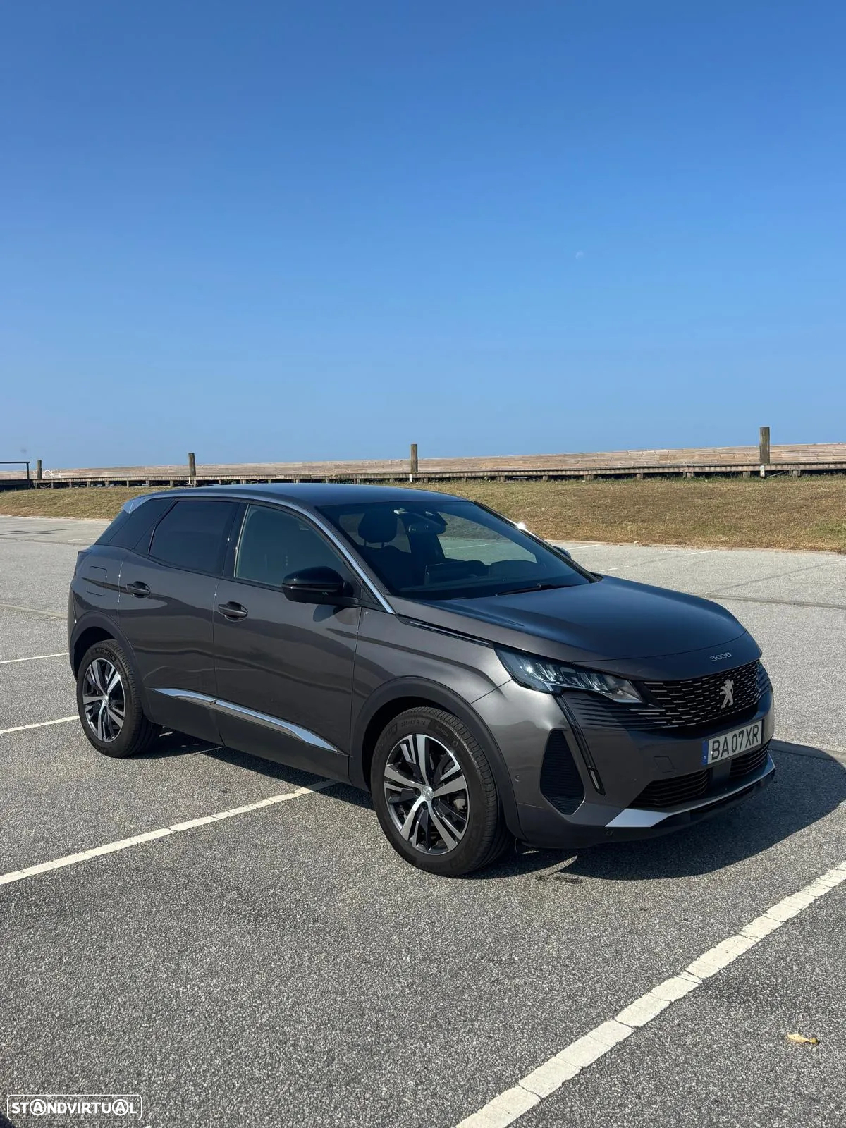 Peugeot 3008 1.5 BlueHDi Allure Pack EAT8 - 4