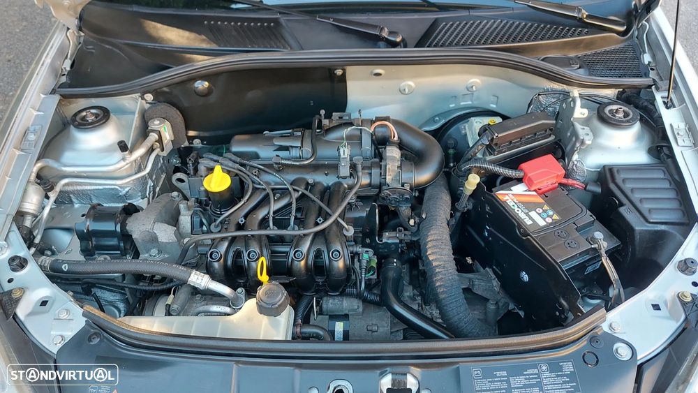 Renault Clio 1.2 SE Storia Confort - 12