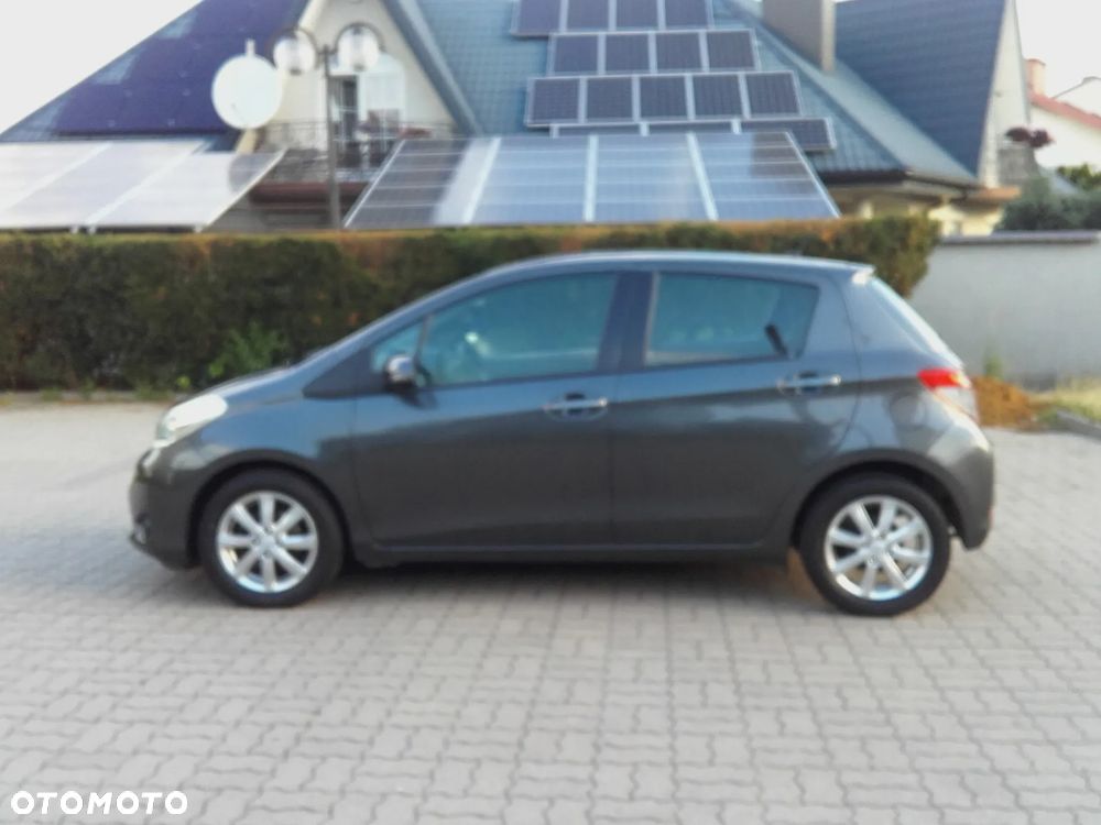 Toyota Yaris - 14