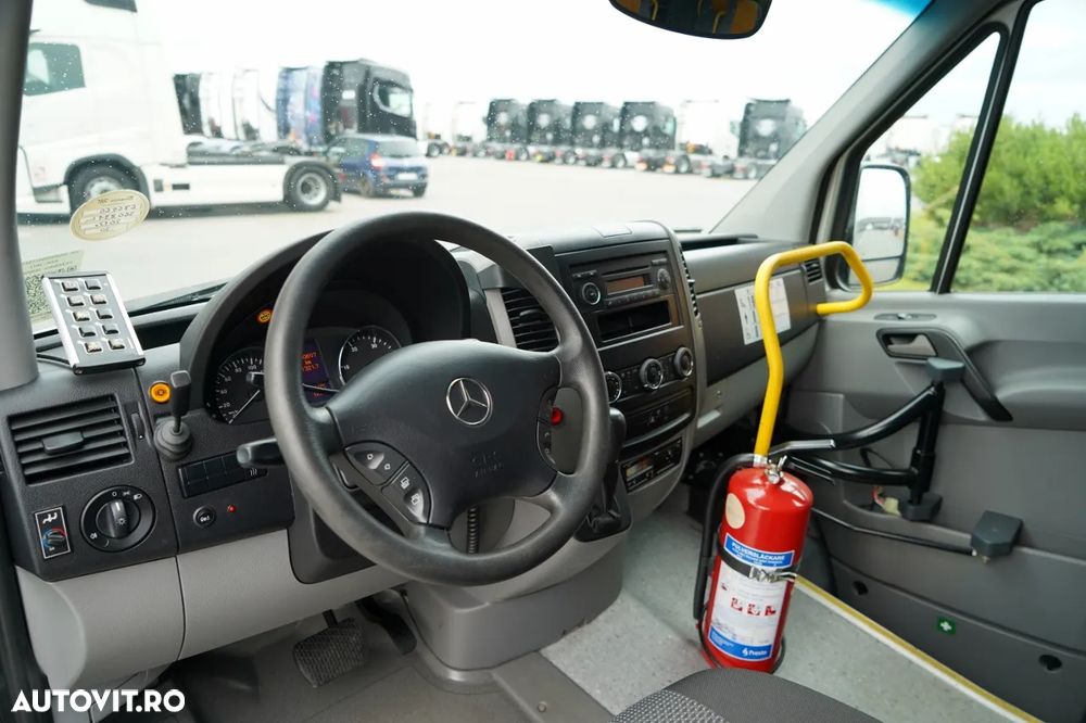 Mercedes-Benz SPRINTER 516 CDI / 2x A/C / IMPORTED / - 23