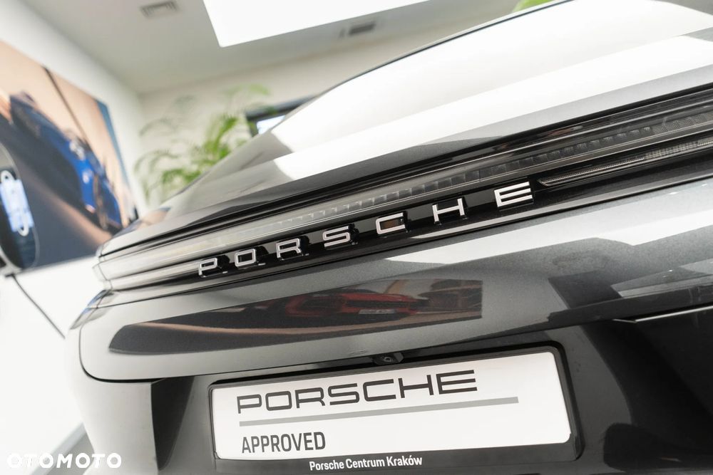 Porsche Panamera 4 - 39